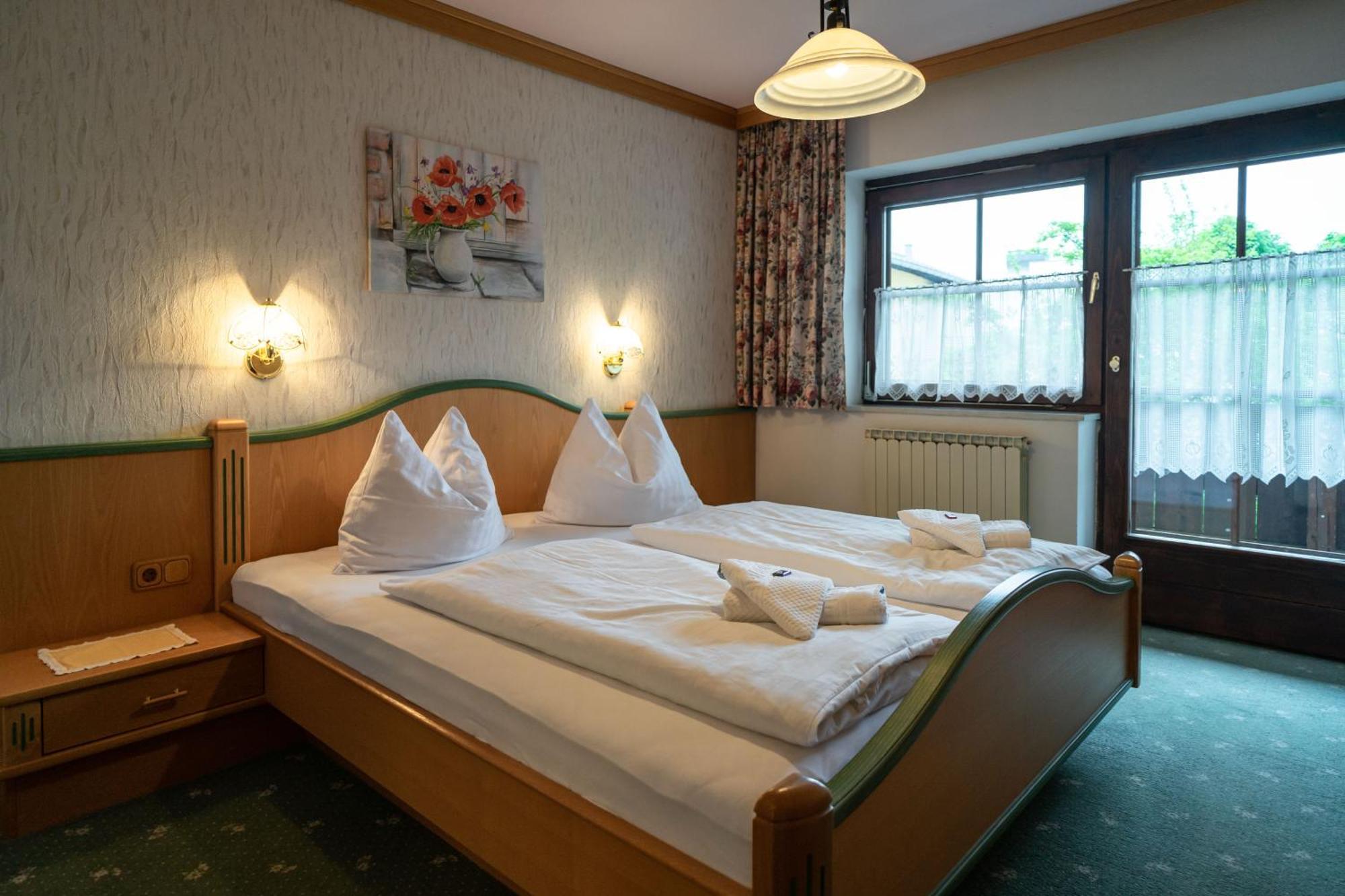 Der Braeuschmied Bed and Breakfast Lofer Eksteriør billede